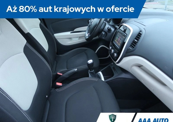 Renault Captur cena 54000 przebieg: 47813, rok produkcji 2017 z Jasło małe 92